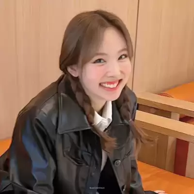袁思思